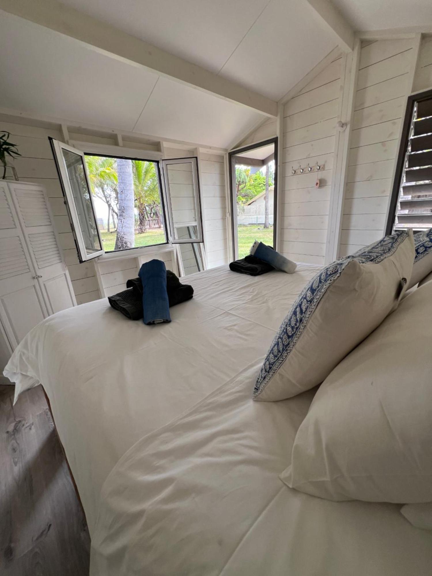 Bungalow Face Au Lagon Saint-Paul Экстерьер фото